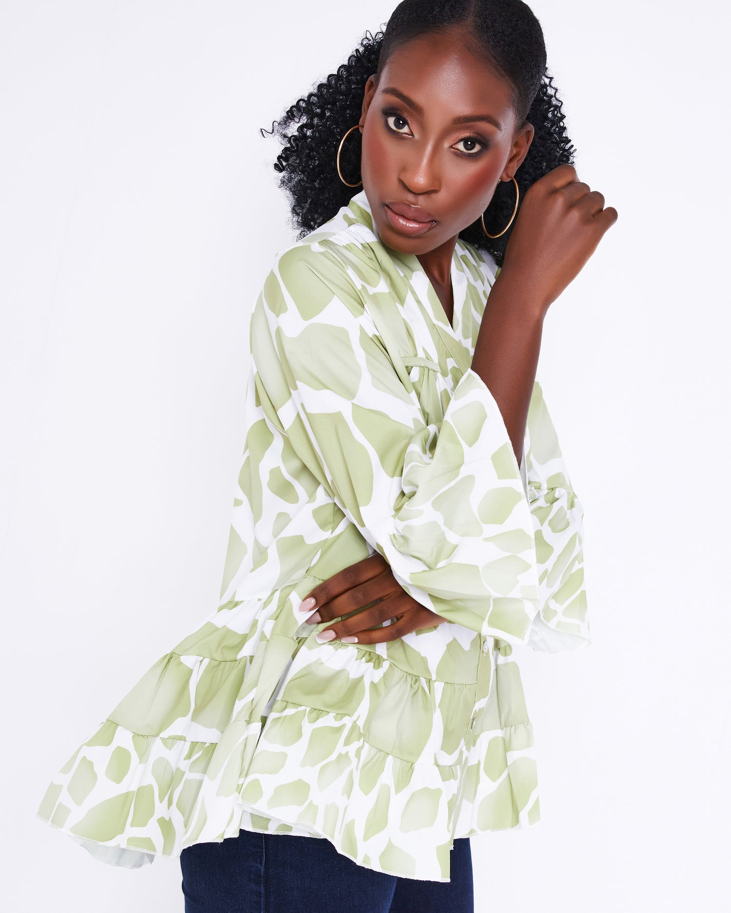 Mint Women's Green Giraffe animal print tiered blouse