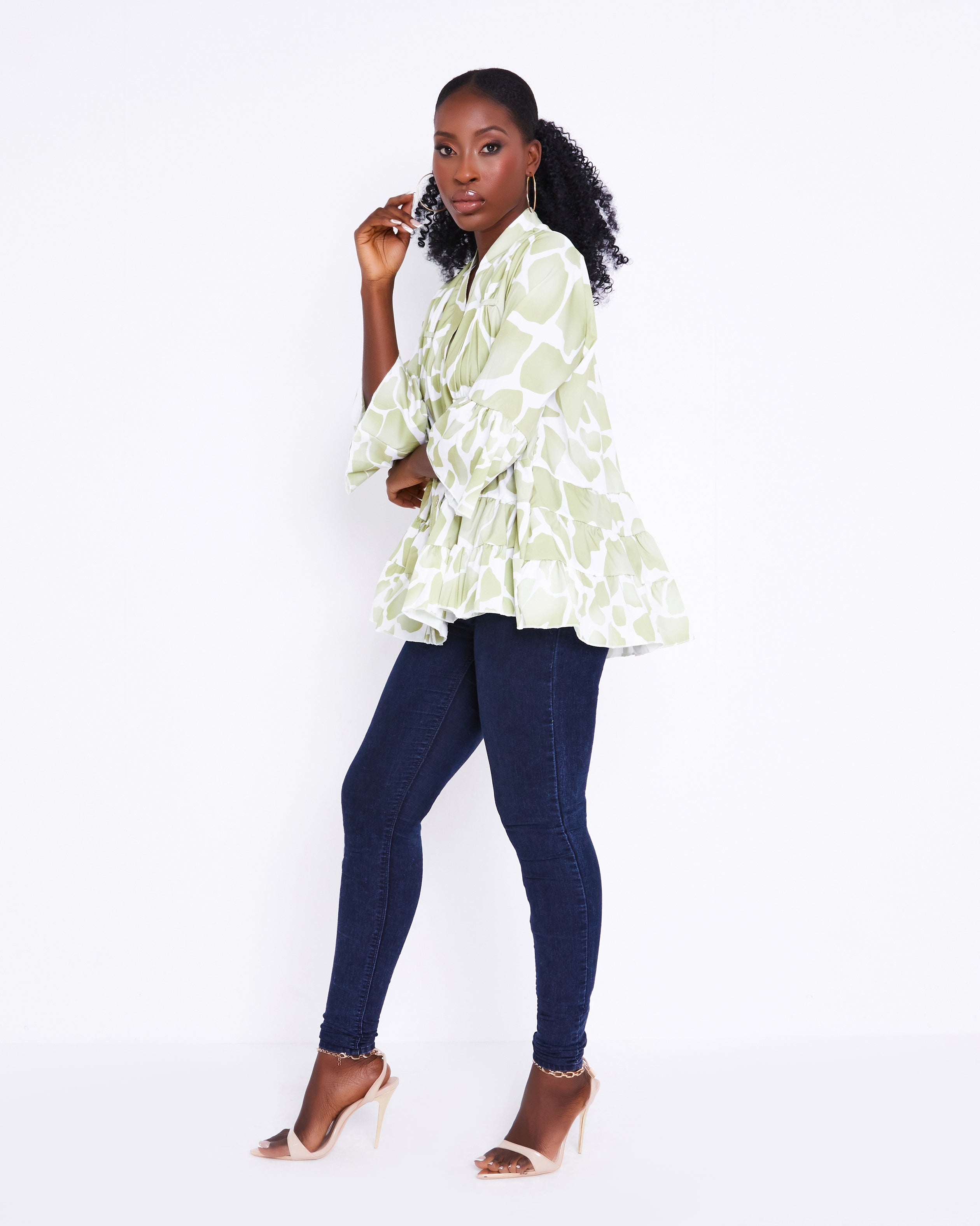 Mint Women's Green Giraffe animal print tiered blouse