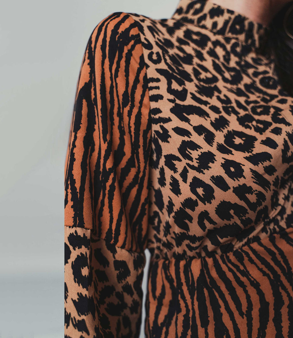 Women's Animal Print Midi Tier Shirt Dress